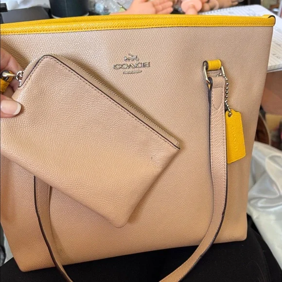 Coach City Tote C1757-F59855 Taupe & Yellow Tote Bag w Matching Wristlet - Picture 6 of 14